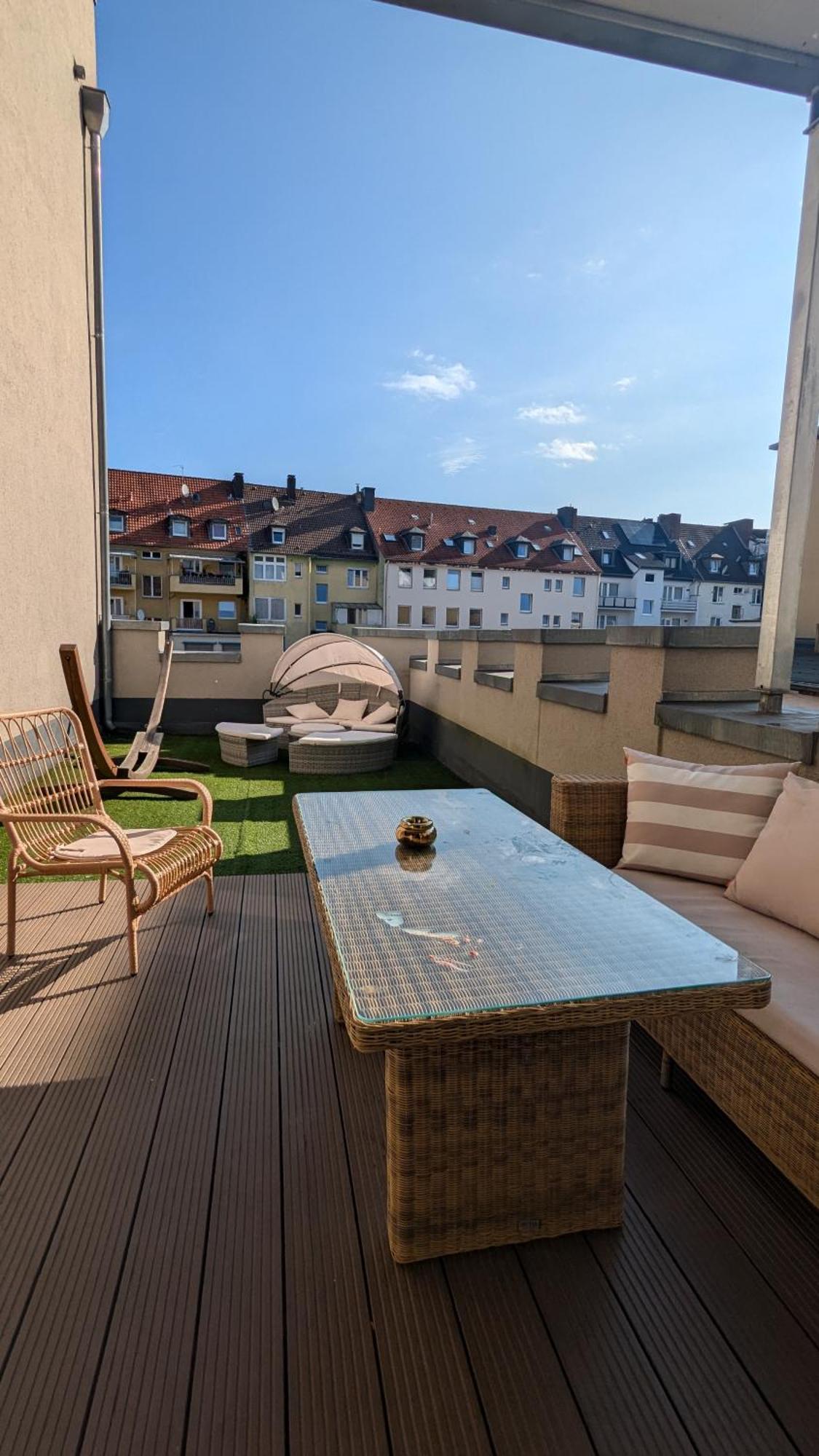 Imposante Whg - Zentral - Dachterrasse - Parken - Aufzug ฮาเกิน ภายนอก รูปภาพ